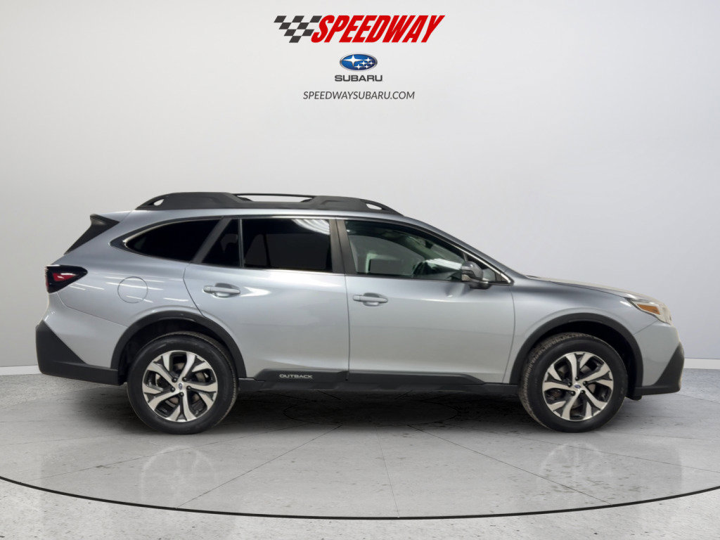 Certified 2021 Subaru Outback Limited image 11