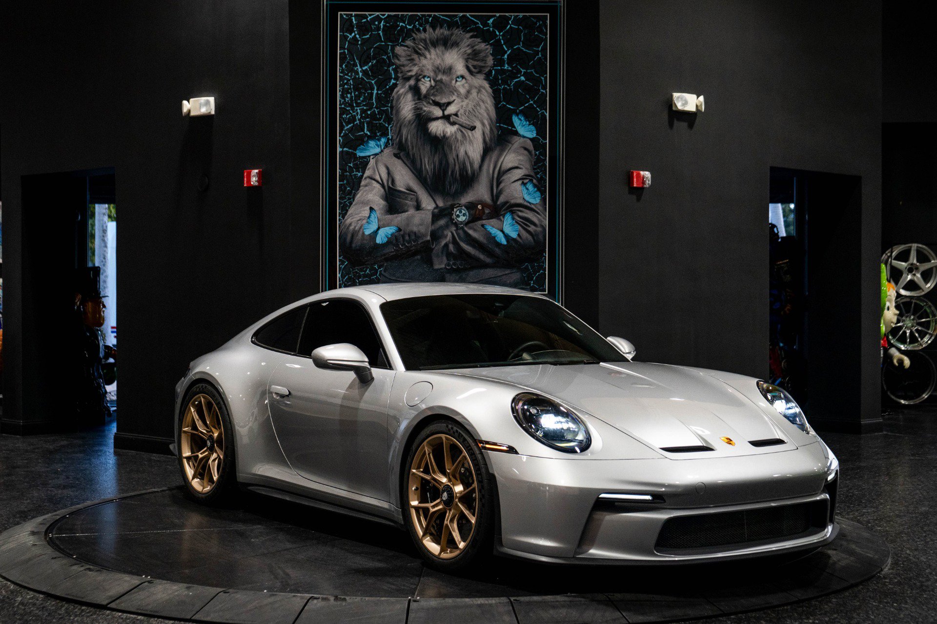 Used 2022 Porsche 911 GT3 image 13