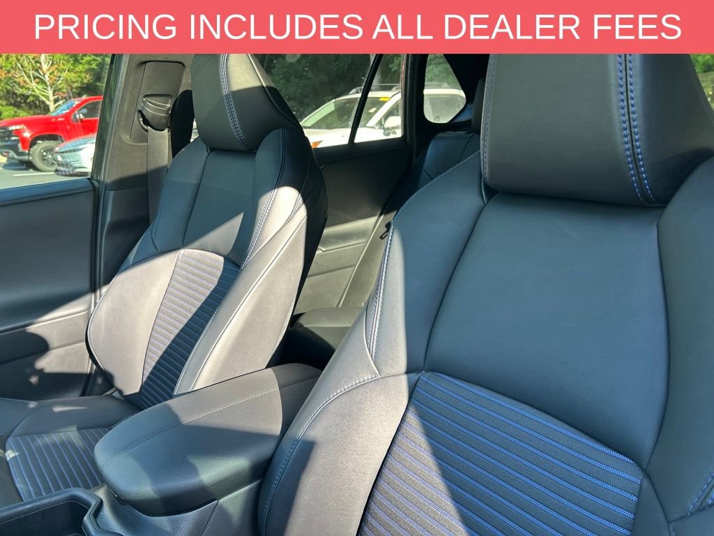 Used 2022 Toyota RAV4 XSE AWD/4WD image 25