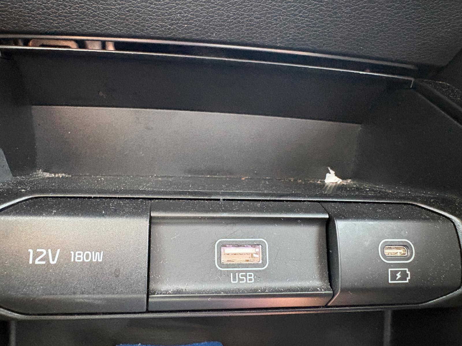 Used 2024 Kia Telluride LX image 24