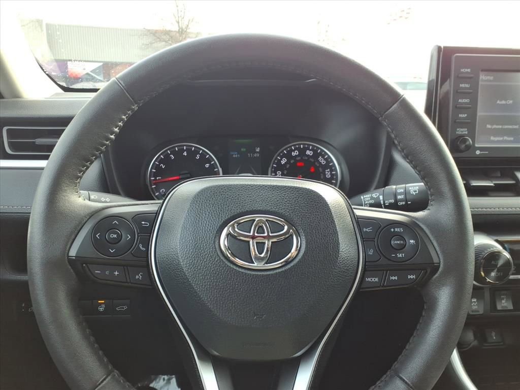 Certified 2022 Toyota RAV4 XLE image 30