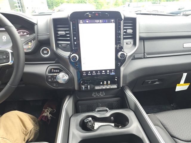 New 2027 RAM 1500 Laramie AWD/4WD image 24