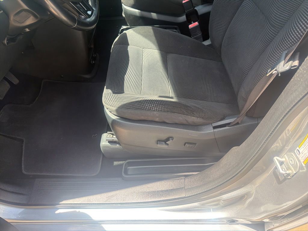 Used 2020 Dodge Grand Caravan SE FWD image 19
