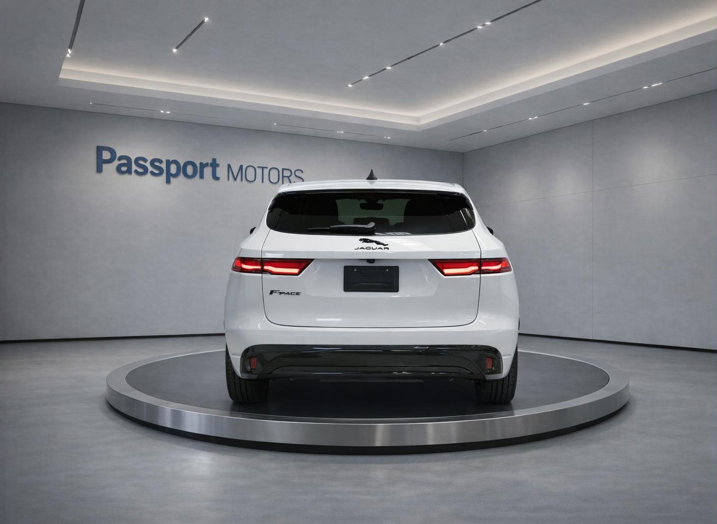 Used 2023 Jaguar F-PACE S AWD/4WD image 4