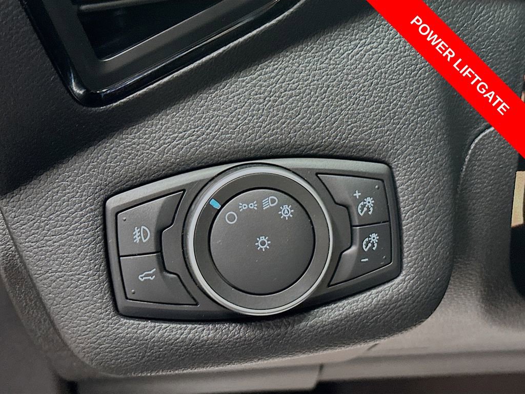 Used 2018 Ford Escape SEL w/ Ford Safe & Smart Package AWD/4WD image 11
