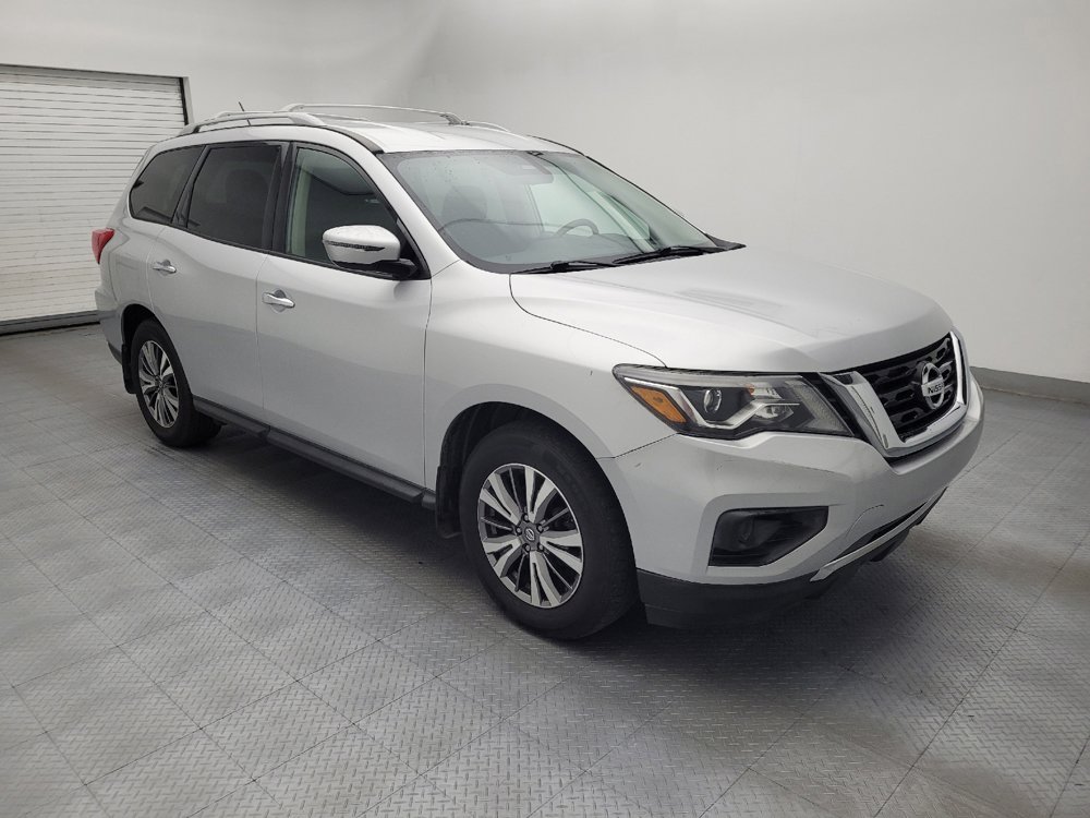 Used 2018 Nissan Pathfinder S FWD image 11