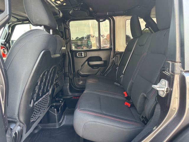 Certified 2021 Jeep Wrangler Unlimited Rubicon AWD/4WD image 29