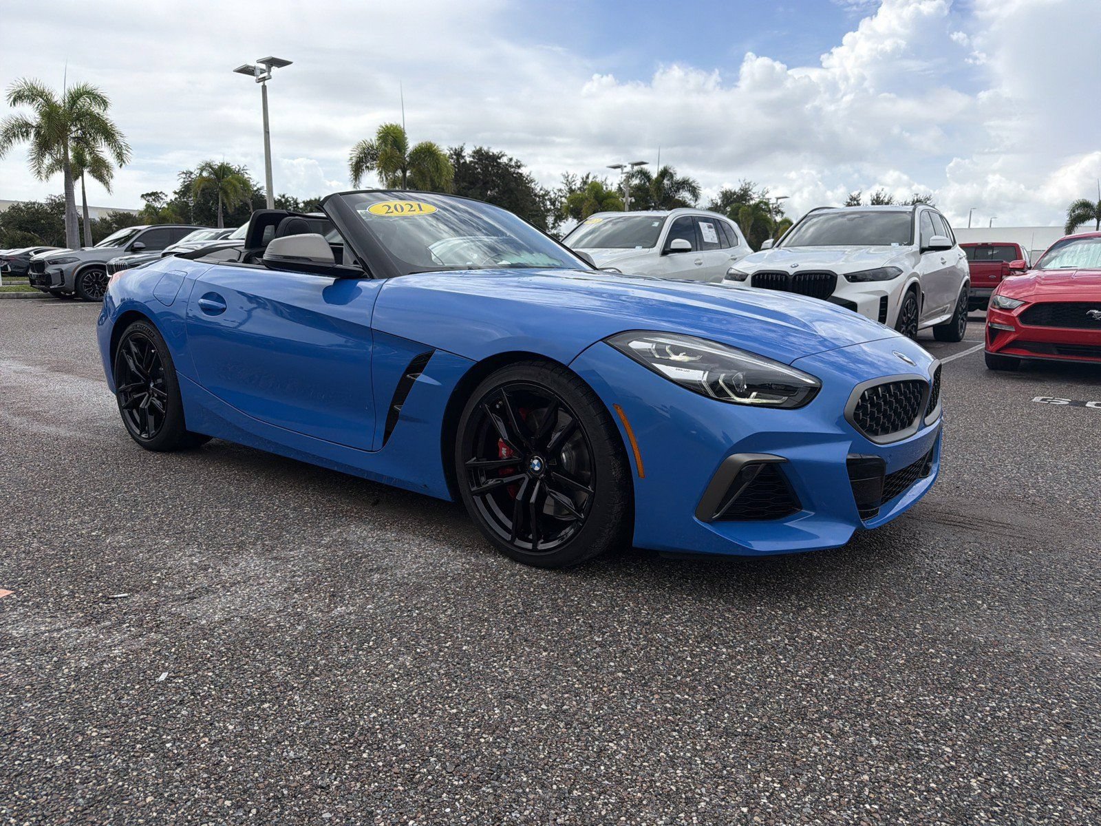 Used 2021 BMW Z4 M40i w/ Executive Package RWD image 32