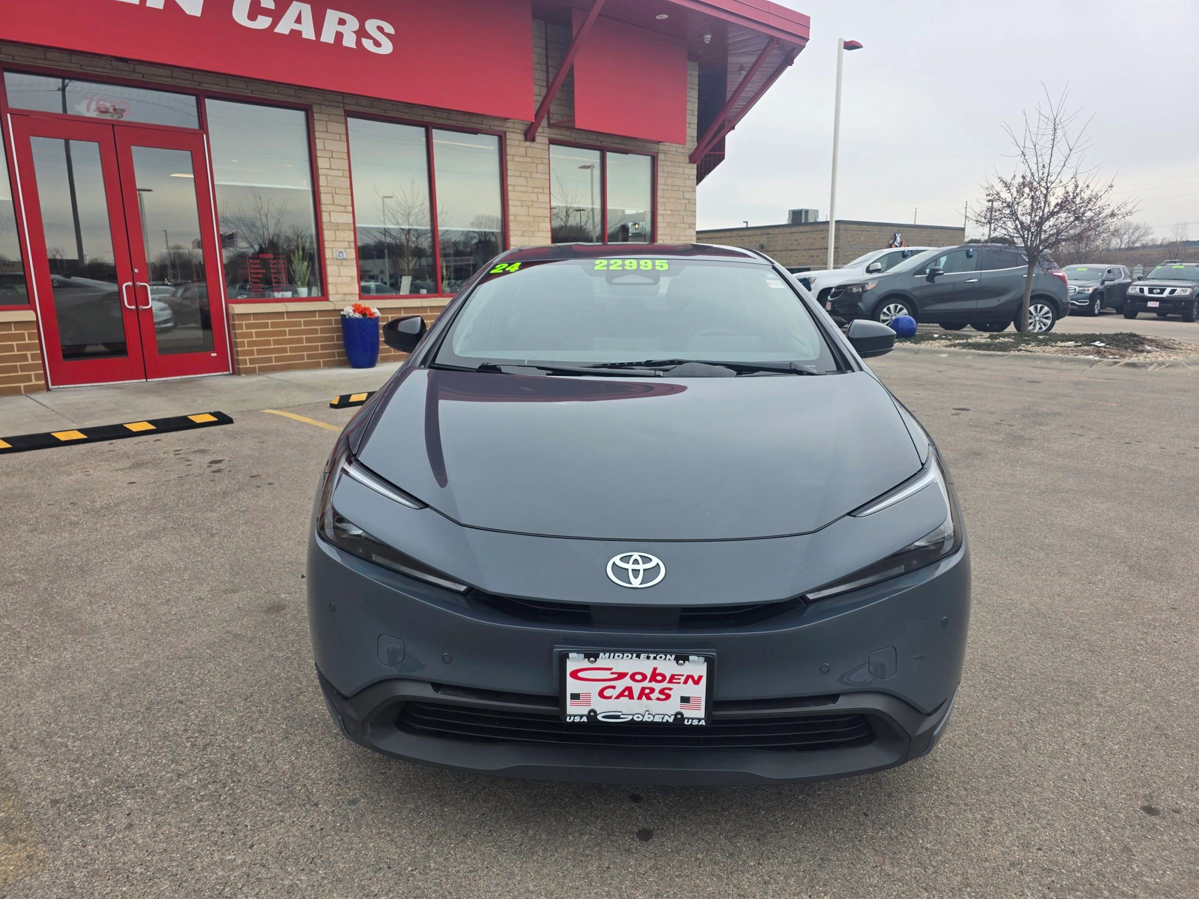 Used 2024 Toyota Prius LE image 2