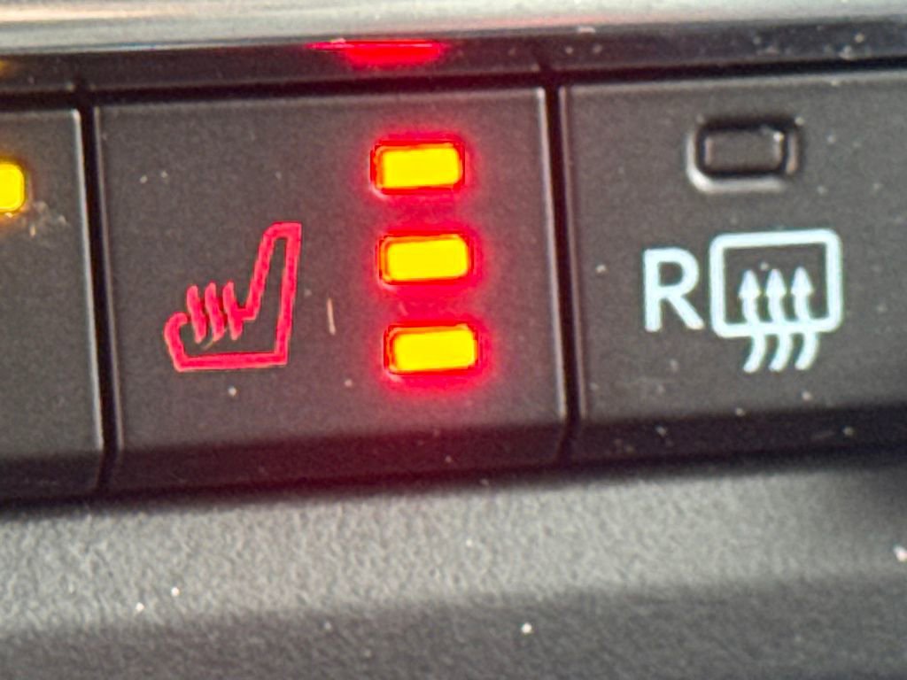 Used 2024 Ford Bronco Outer Banks image 41