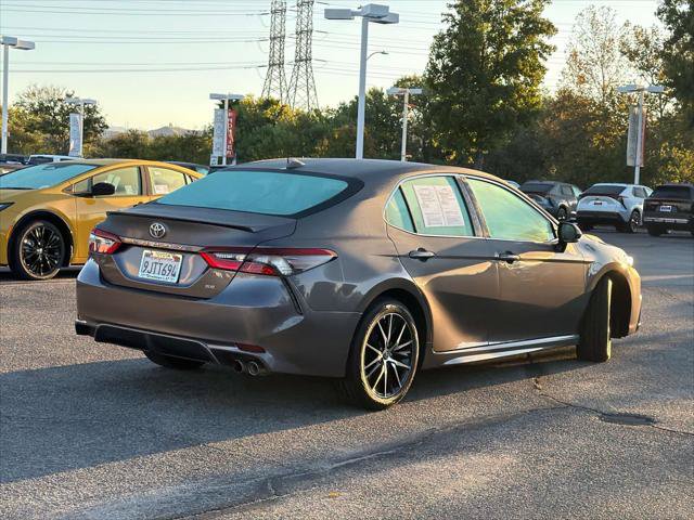 Certified 2024 Toyota Camry SE w/ Convenience Package FWD image 4