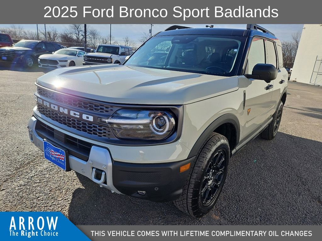 Used 2025 Ford Bronco Sport Badlands image 4