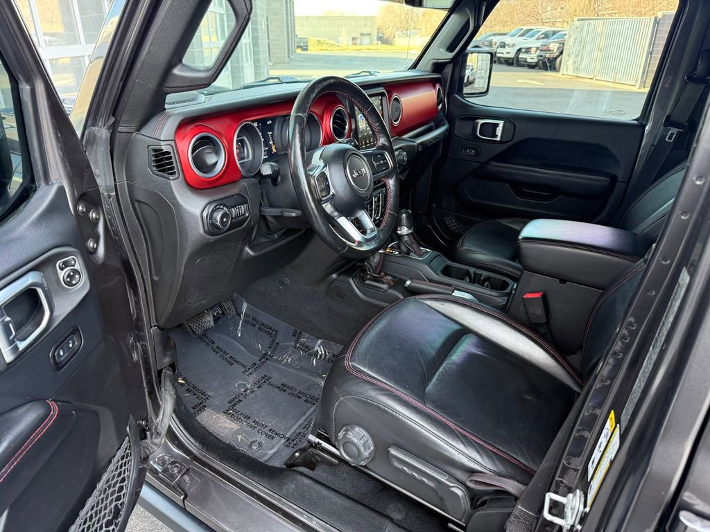 Used 2018 Jeep Wrangler Unlimited Rubicon w/ Dual Top Group image 32