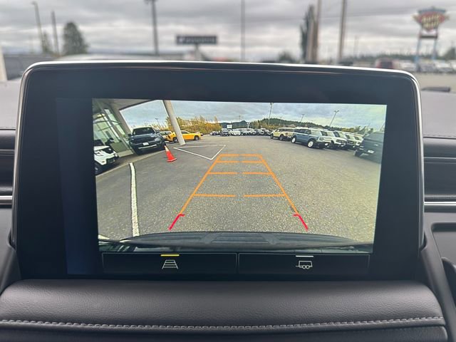 Used 2023 Chevrolet Suburban Z71 image 16