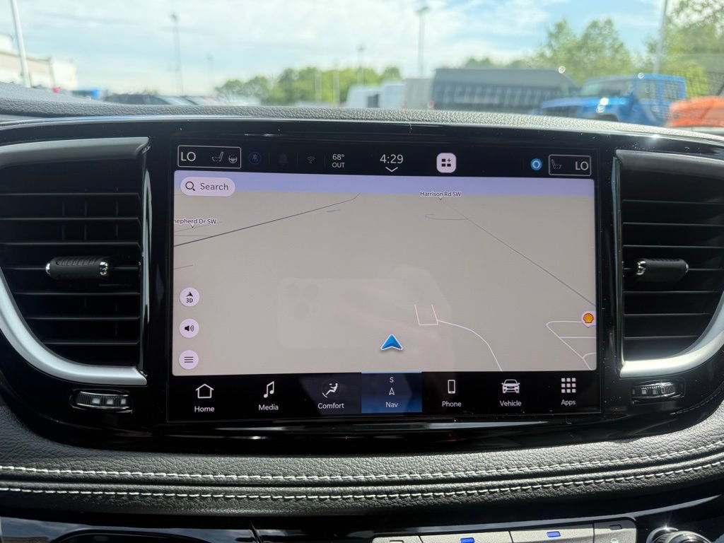 New 2027 Chrysler Pacifica Select FWD image 20