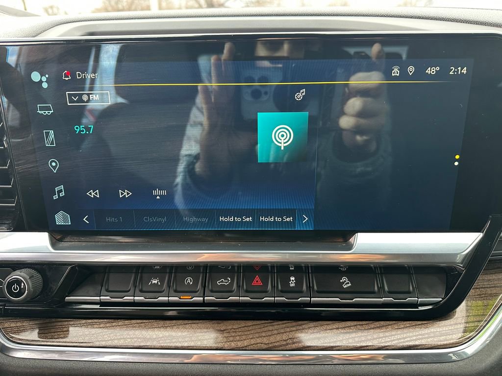 Used 2023 Chevrolet Silverado 1500 LT image 19