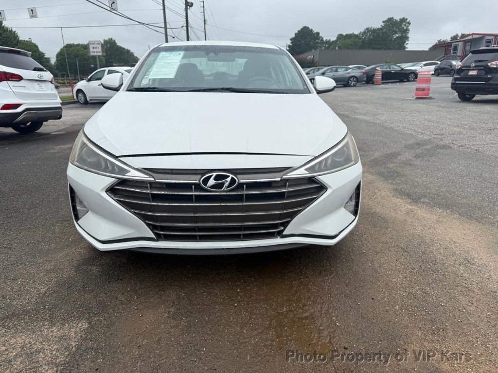 Used 2019 Hyundai Elantra SEL image 3