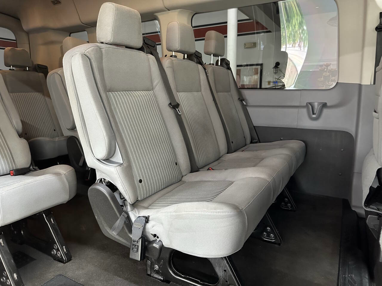 Used 2019 Ford Transit 350 XLT image 13