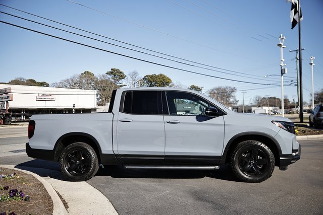 Used 2023 Honda Ridgeline Black Edition image 8