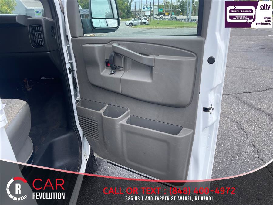 Used 2023 Chevrolet Express 3500 LS RWD image 40