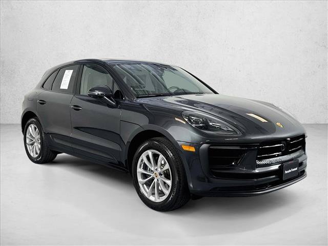 Certified 2026 Porsche Macan Turbo AWD/4WD image 7