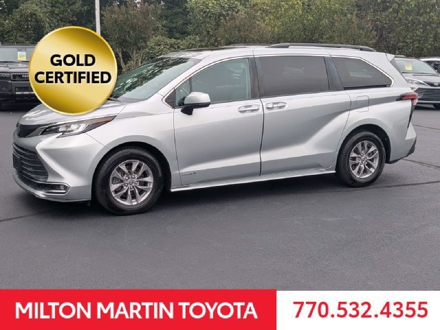 Certified 2021 Toyota Sienna XLE FWD image 9