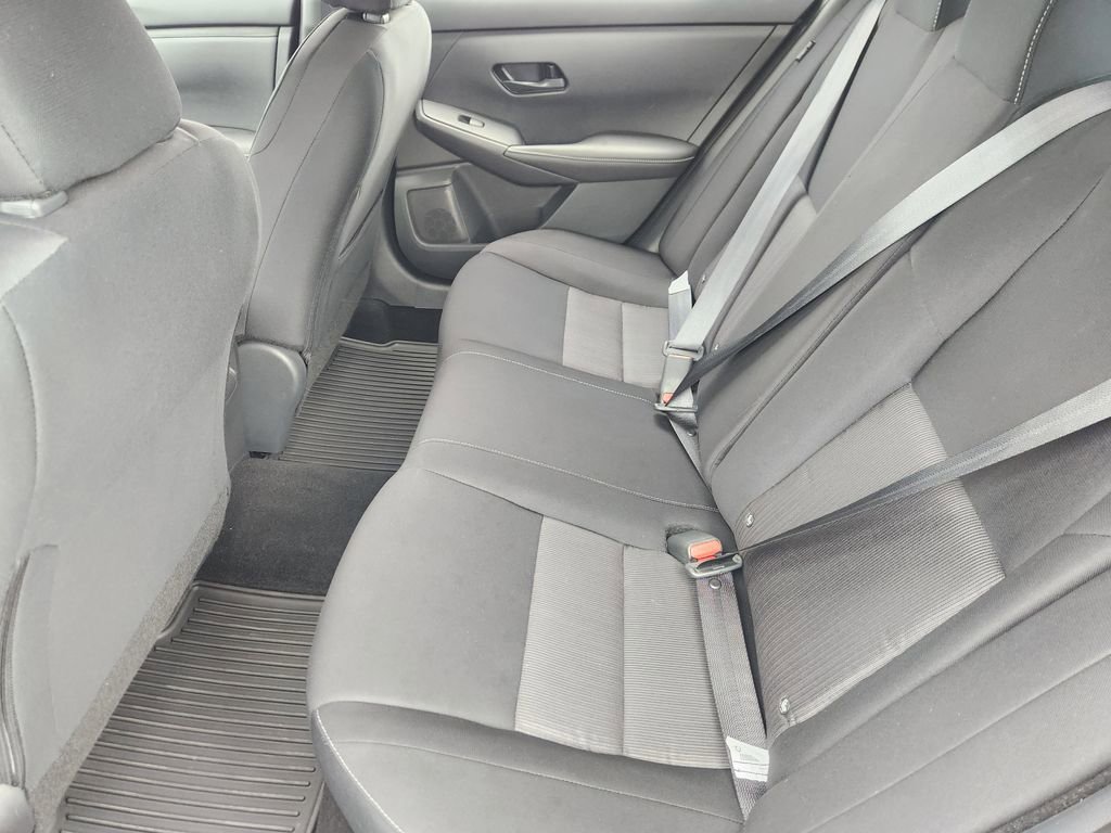 Used 2024 Nissan Sentra SV image 19