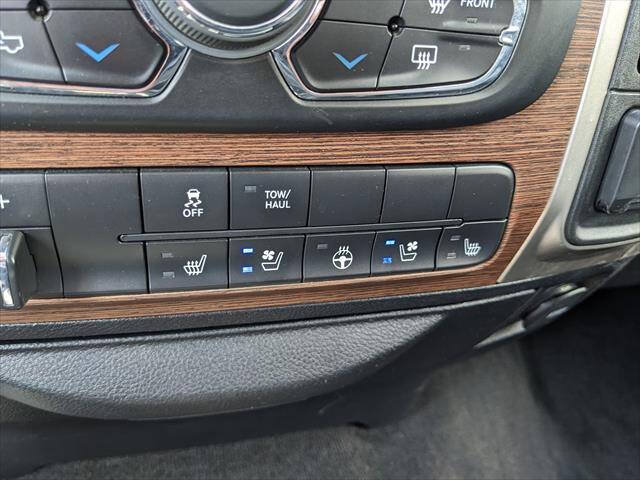 Used 2017 RAM 1500 Laramie AWD/4WD image 19