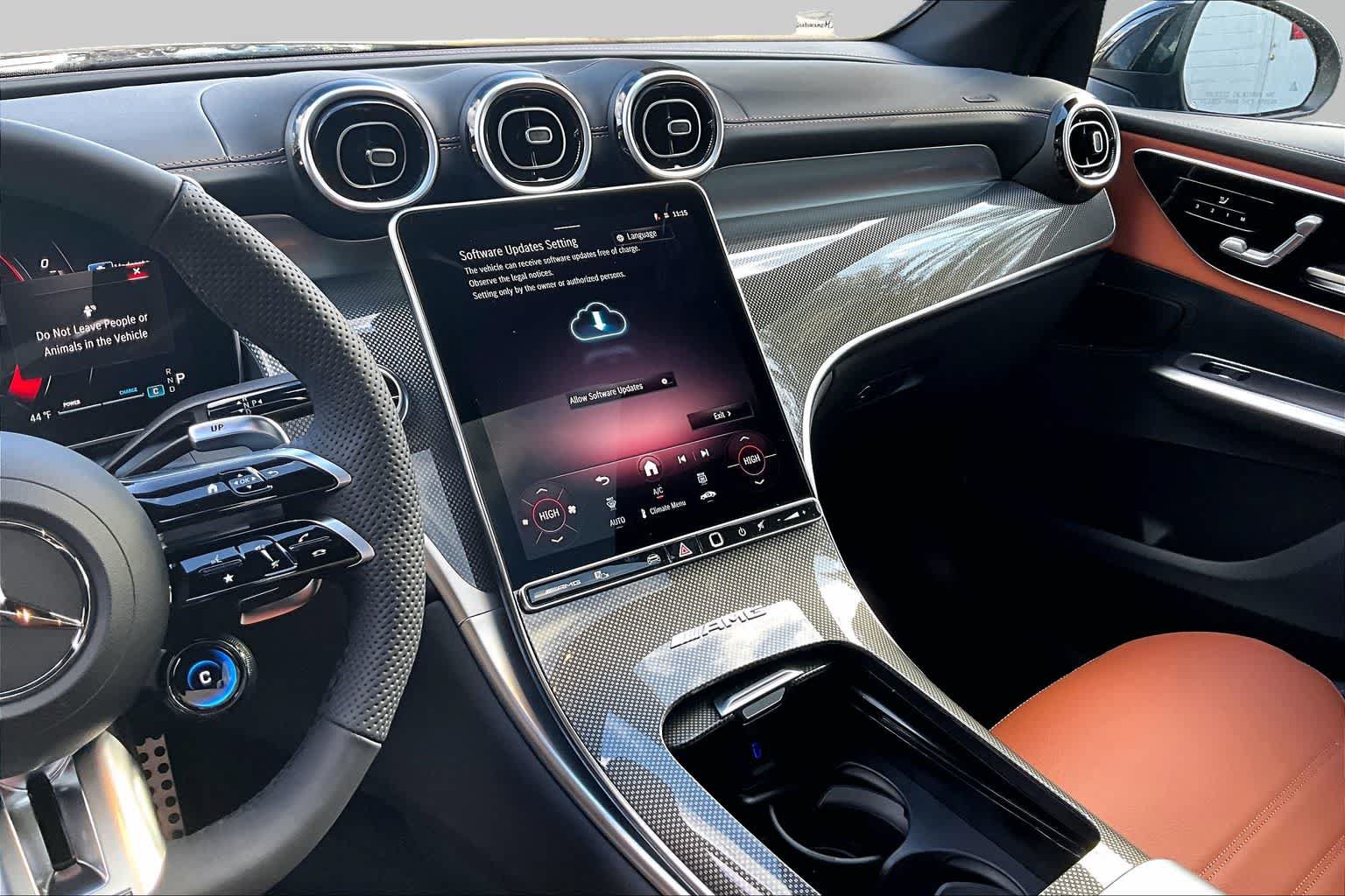 New 2026 Mercedes-Benz GLC 43 AMG 4MATIC image 9