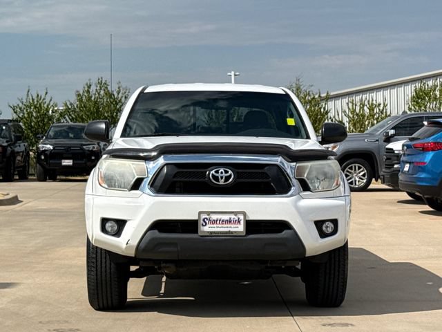 Used 2015 Toyota Tacoma 4x4 Double Cab w/ TRD Off-Road Package image 2