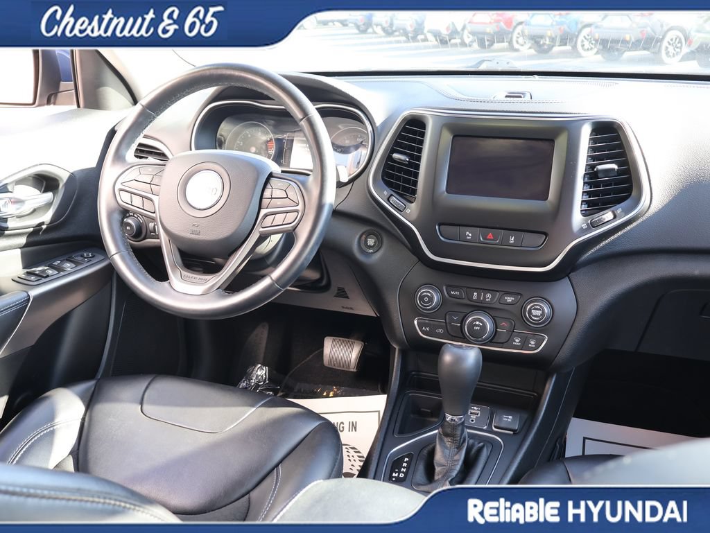 Used 2021 Jeep Cherokee Latitude Plus FWD image 13