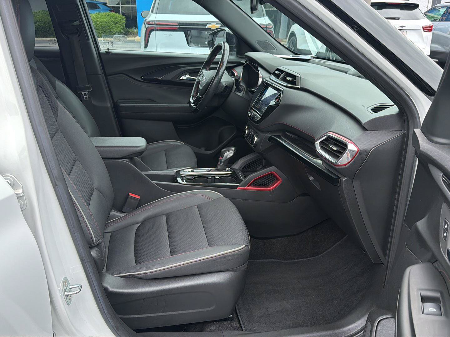 Certified 2023 Chevrolet TrailBlazer RS w/ Convenience Package FWD image 13