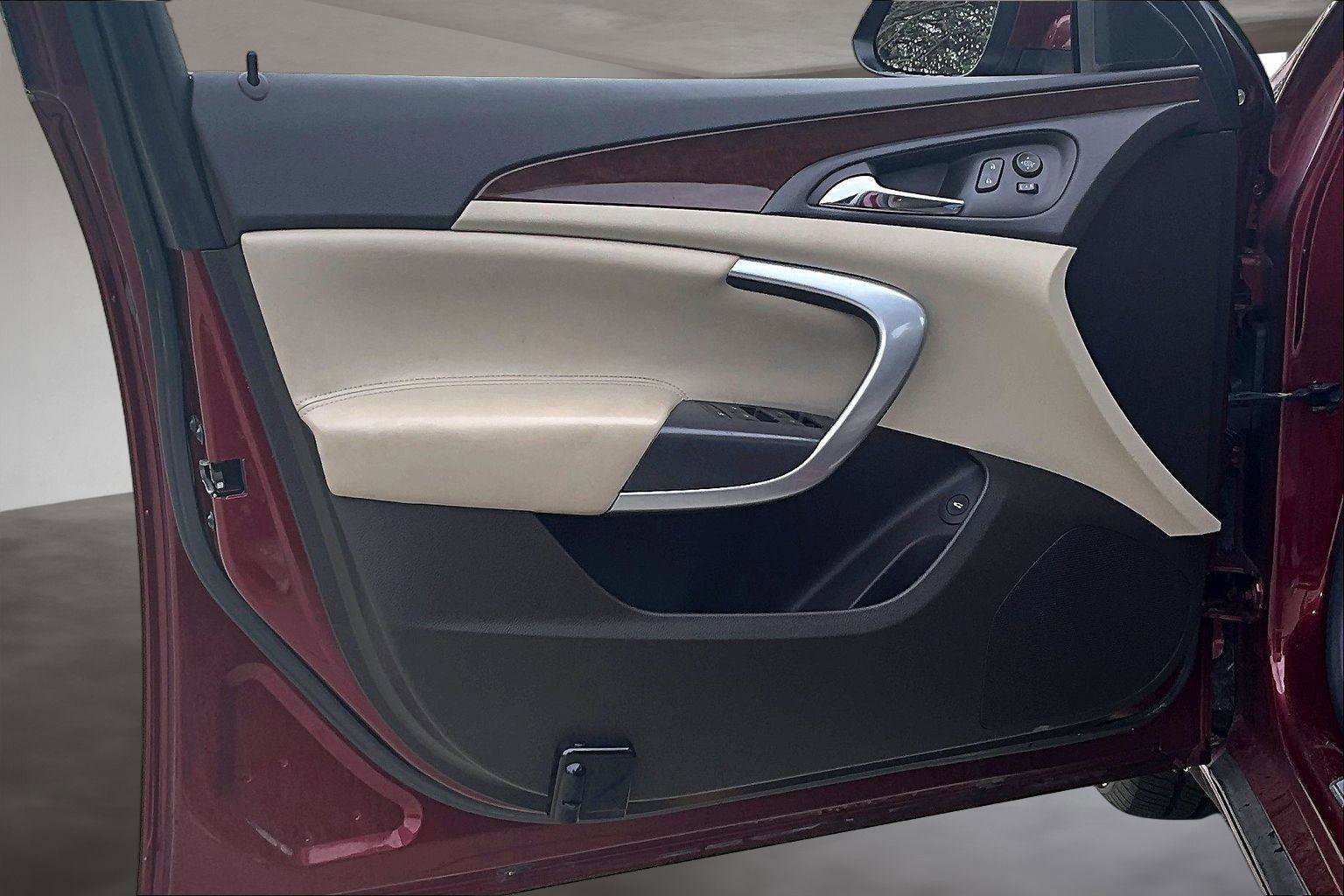 Used 2016 Buick Regal FWD image 24