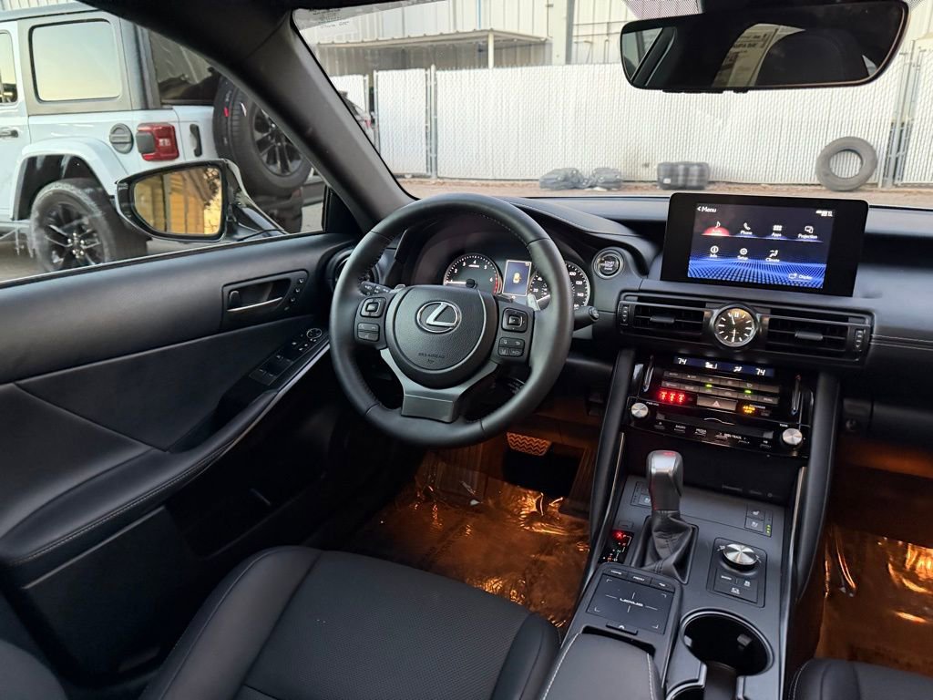 Used 2025 Lexus IS 300 IS 300 w/ Premium Package image 33
