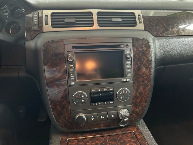 Used 2011 GMC Yukon XL Denali image 19