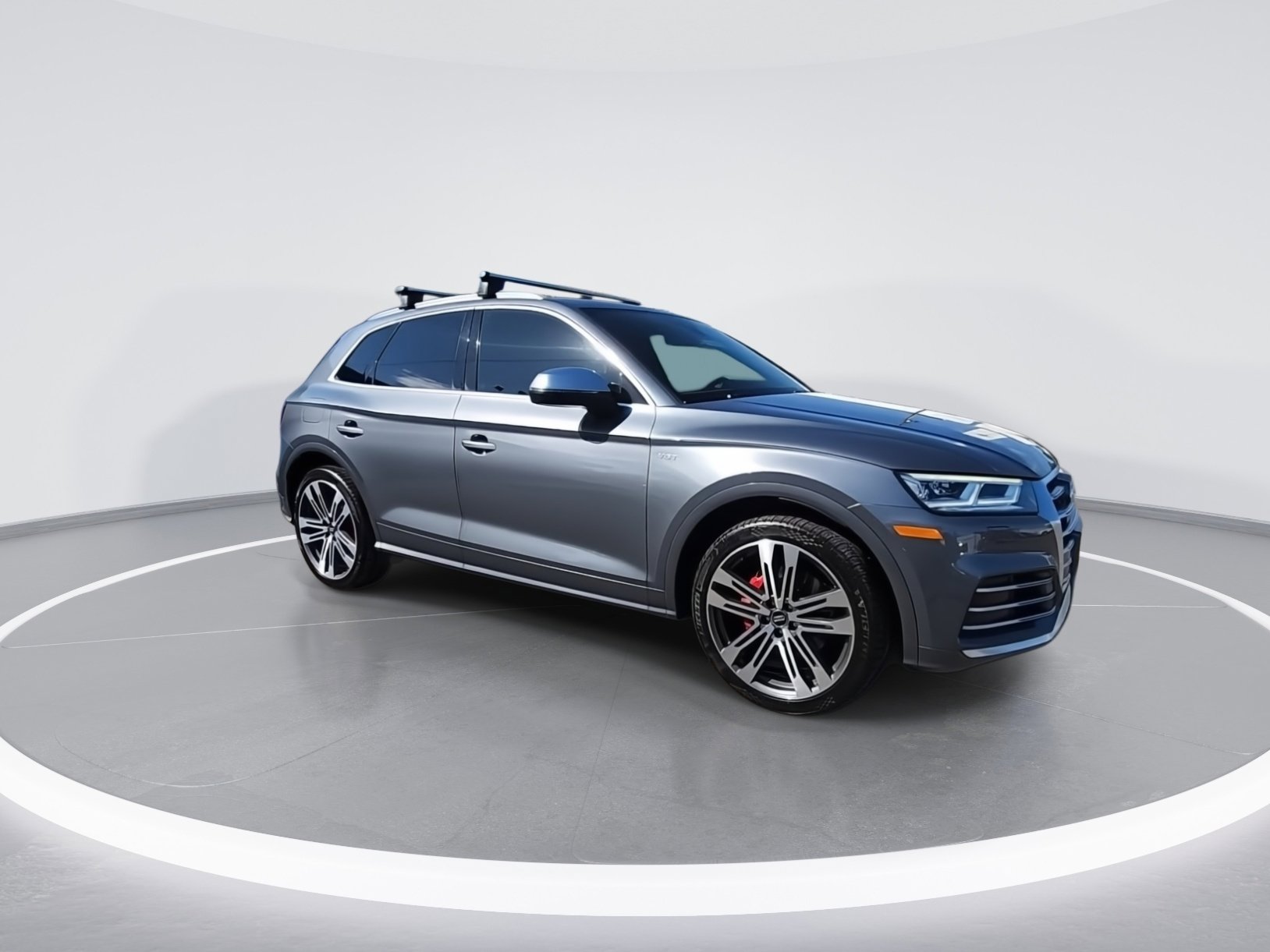 Used 2018 Audi SQ5 Premium Plus image 2
