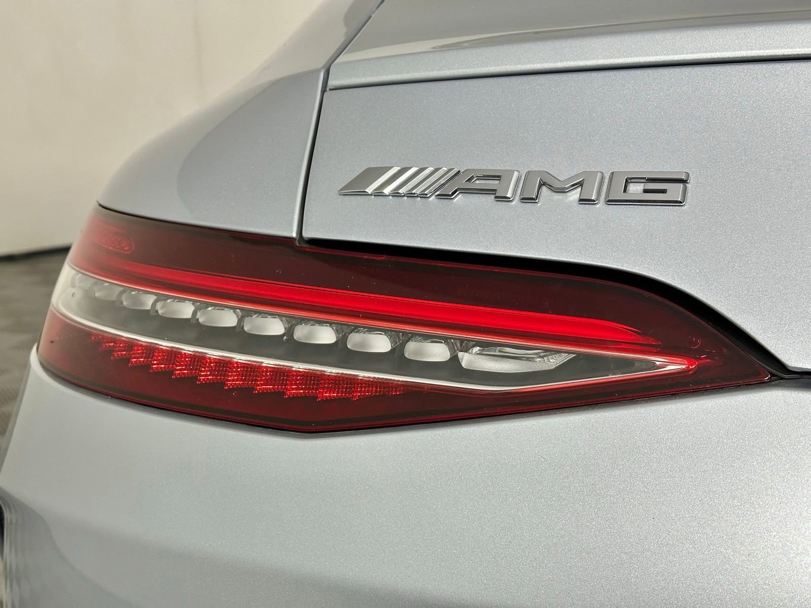 Used 2021 Mercedes-Benz AMG GT 43 w/ Driver Assistance Package image 35