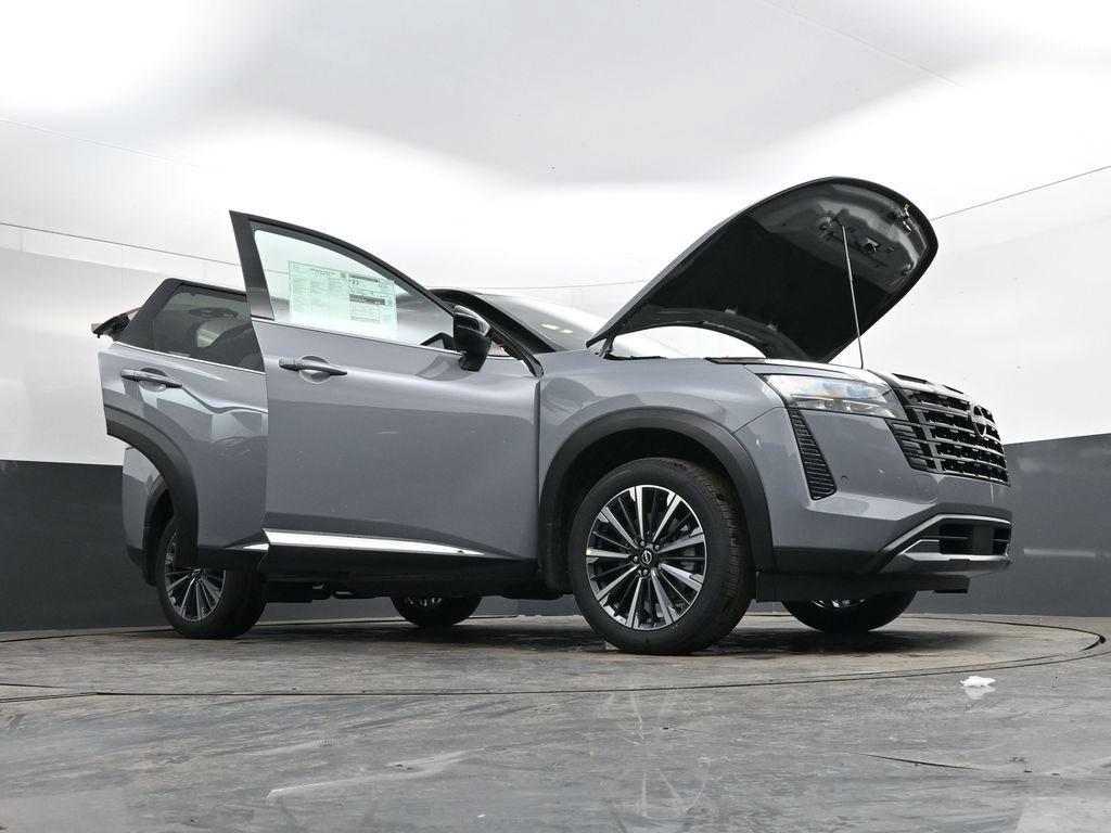 New 2026 Nissan Pathfinder Platinum FWD image 47