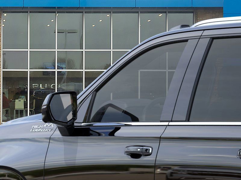 New 2026 Chevrolet Suburban High Country image 12