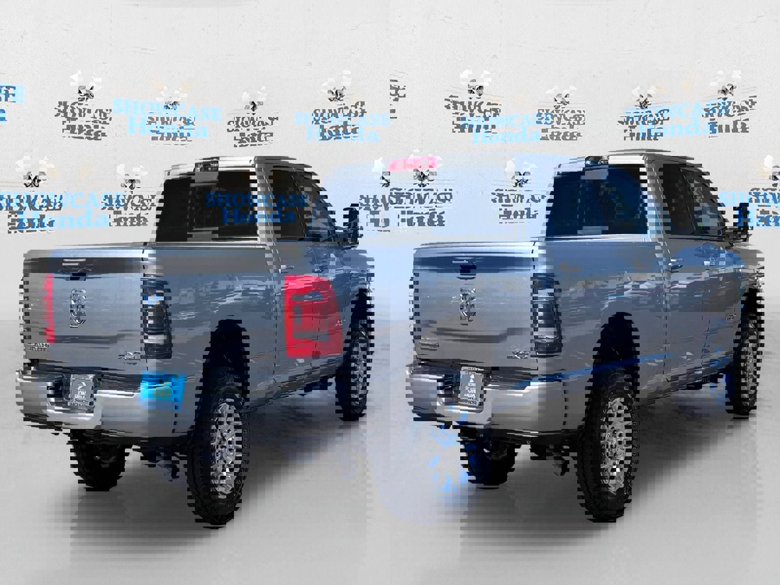 Used 2024 RAM 2500 Laramie w/ Safety Group image 8