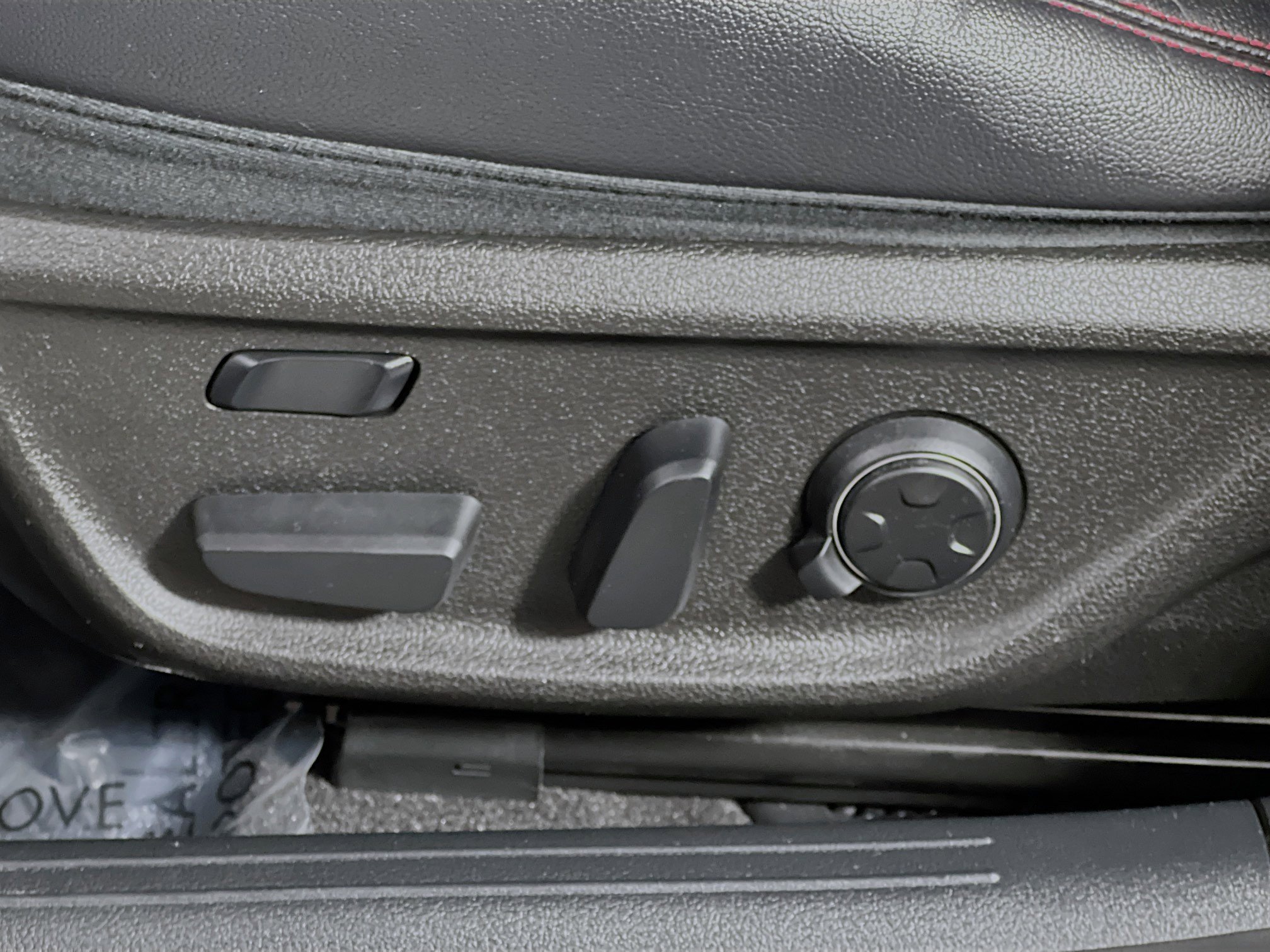 Used 2022 Genesis G70 3.3T w/ Sport Advanced Package image 16