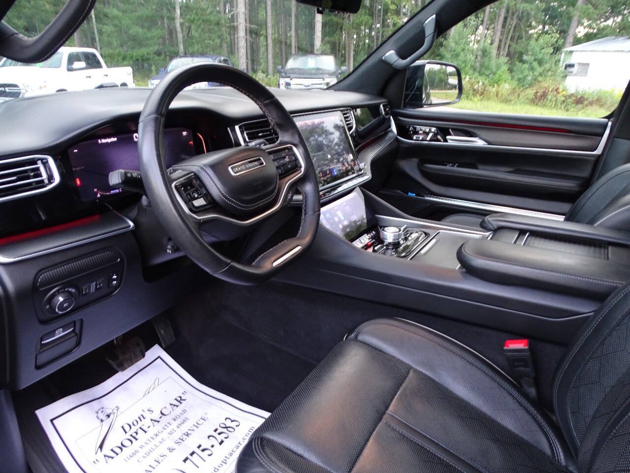 Used 2024 Jeep Grand Wagoneer L 4WD Series II Obsidian w/ Quick Order Packagew 28T image 16