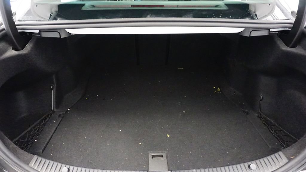 Used 2018 Mercedes-Benz C 300 4MATIC Sedan image 14
