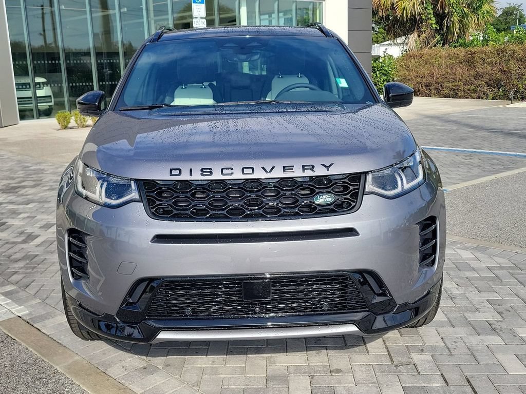 New 2025 Land Rover Discovery Sport Dynamic SE AWD/4WD image 8