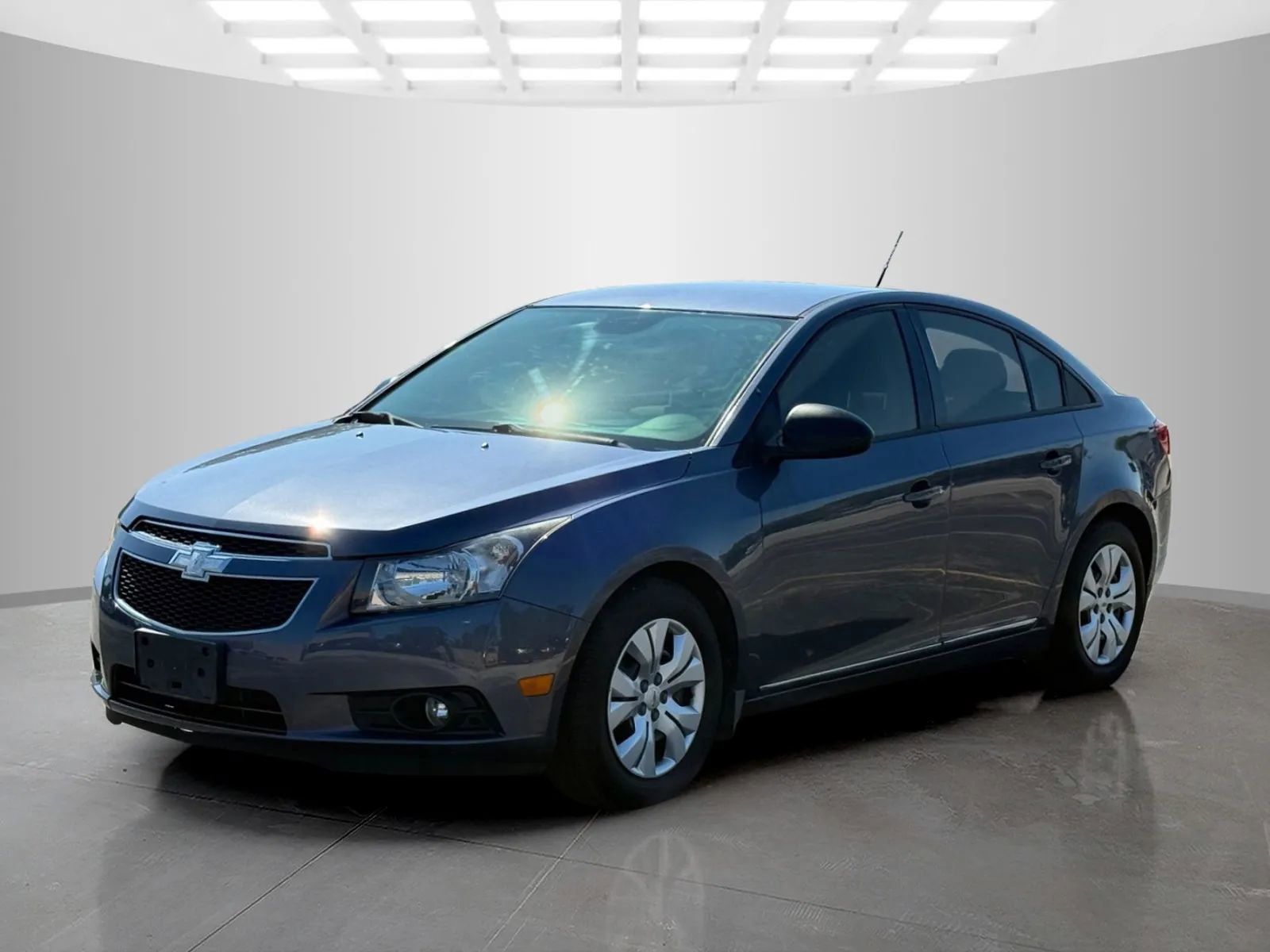 Used 2014 Chevrolet Cruze LS image 9