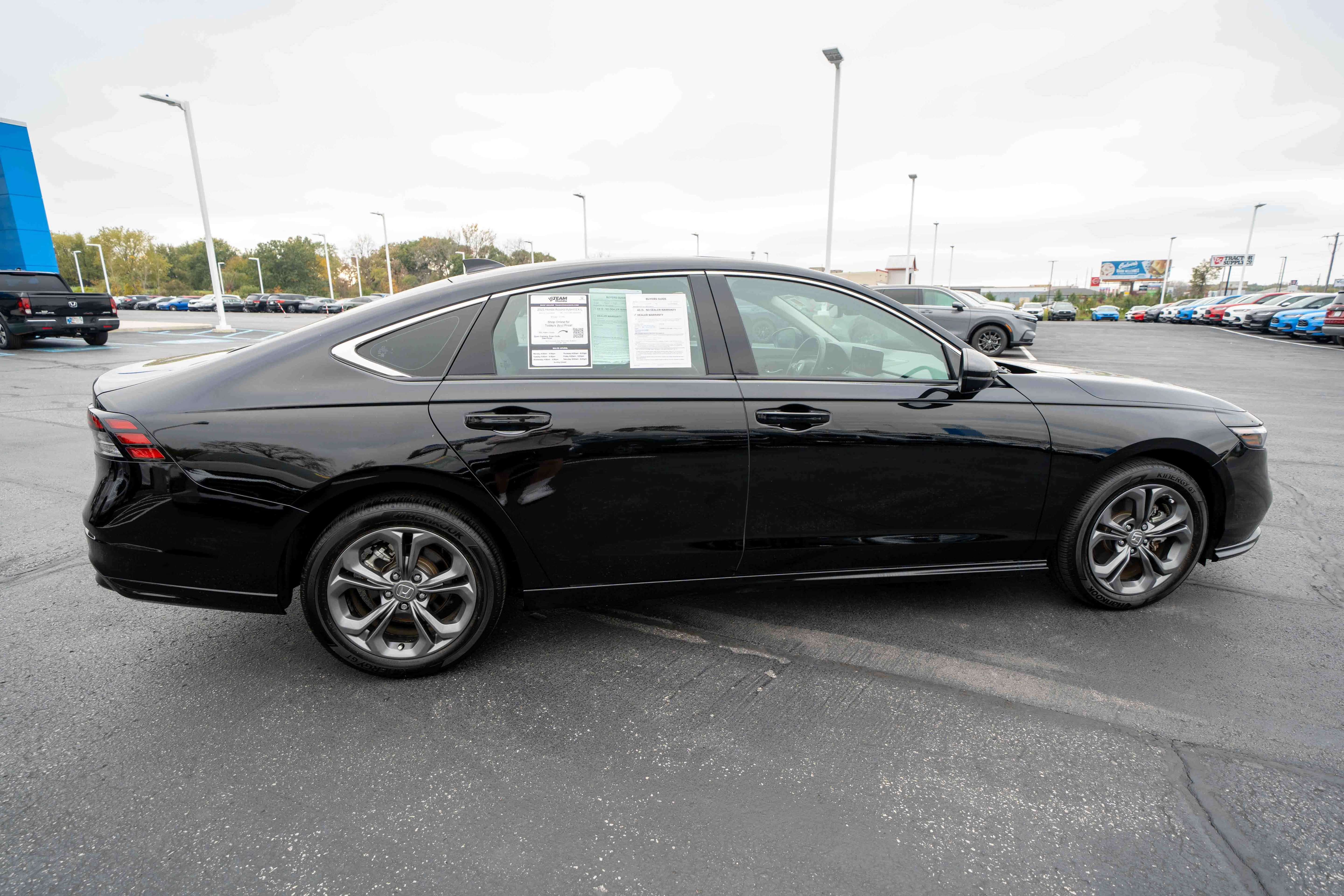 Used 2025 Honda Accord EX-L image 6