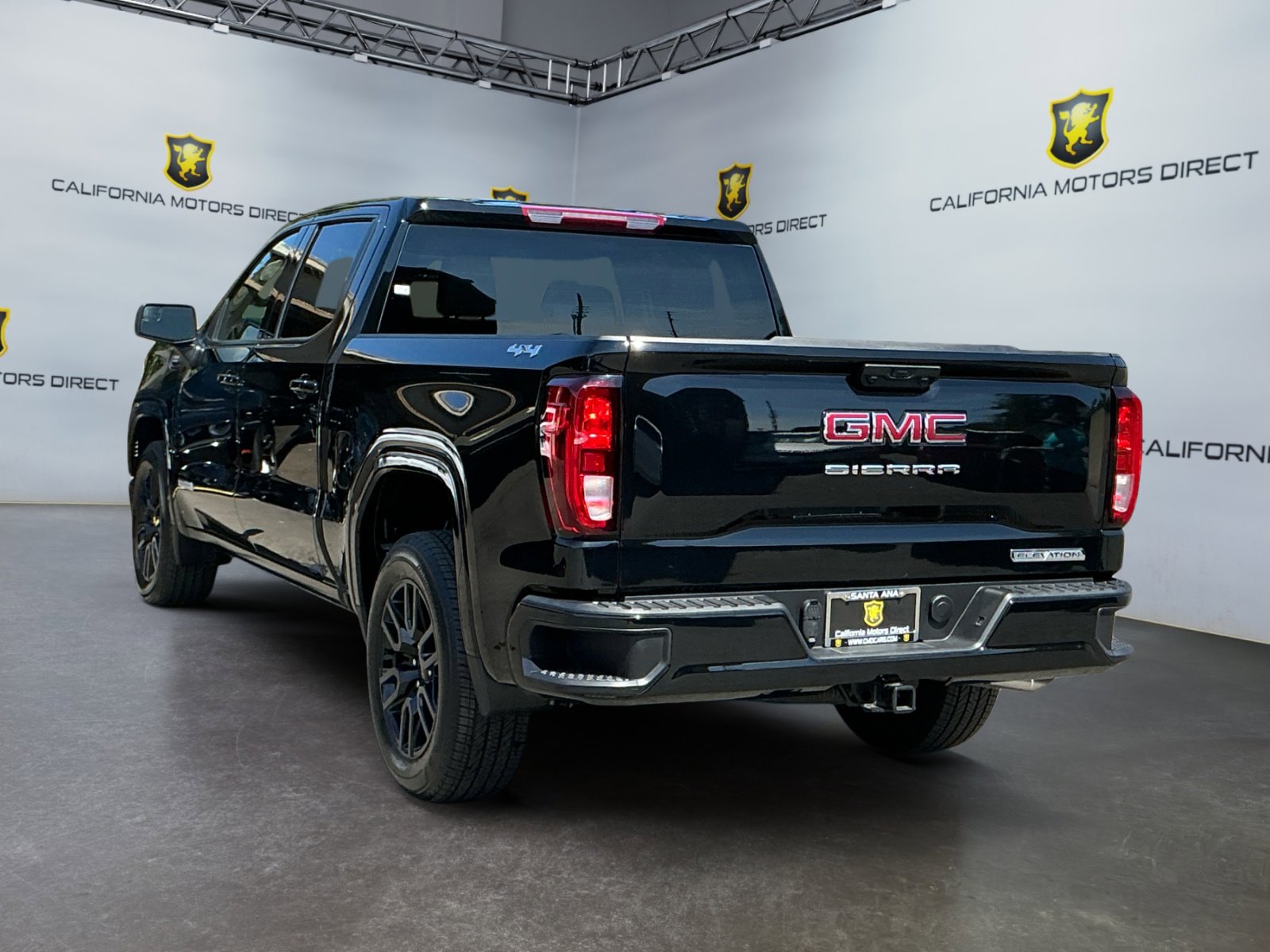 Used 2025 GMC Sierra 1500 Elevation image 7
