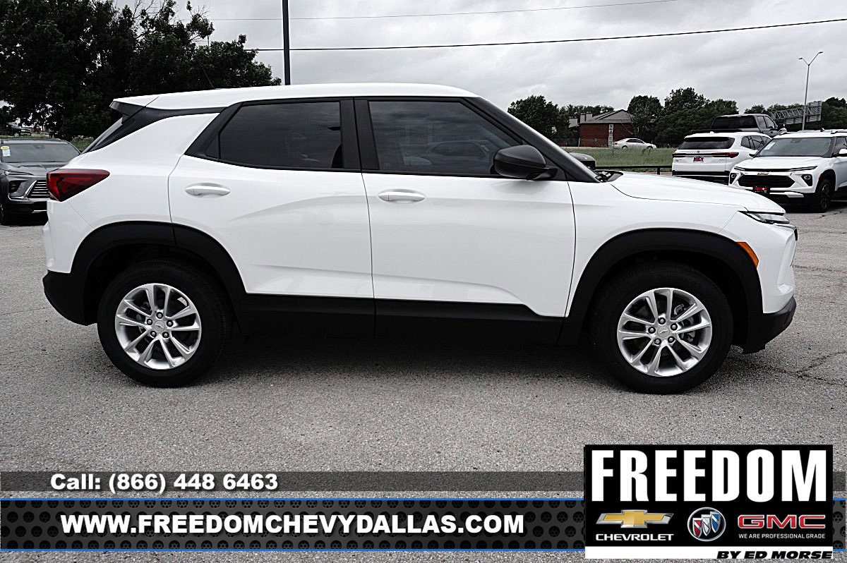 New 2026 Chevrolet TrailBlazer LS w/ LS Convenience Package FWD image 8