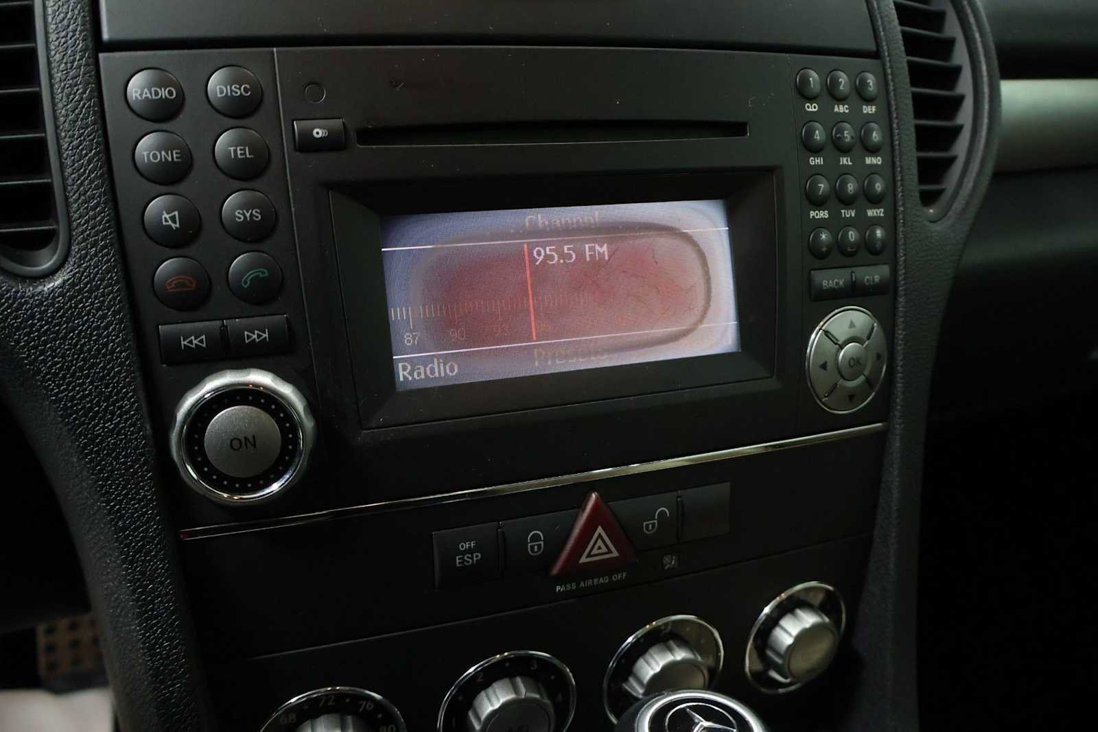 Used 2009 Mercedes-Benz SLK 300 image 25