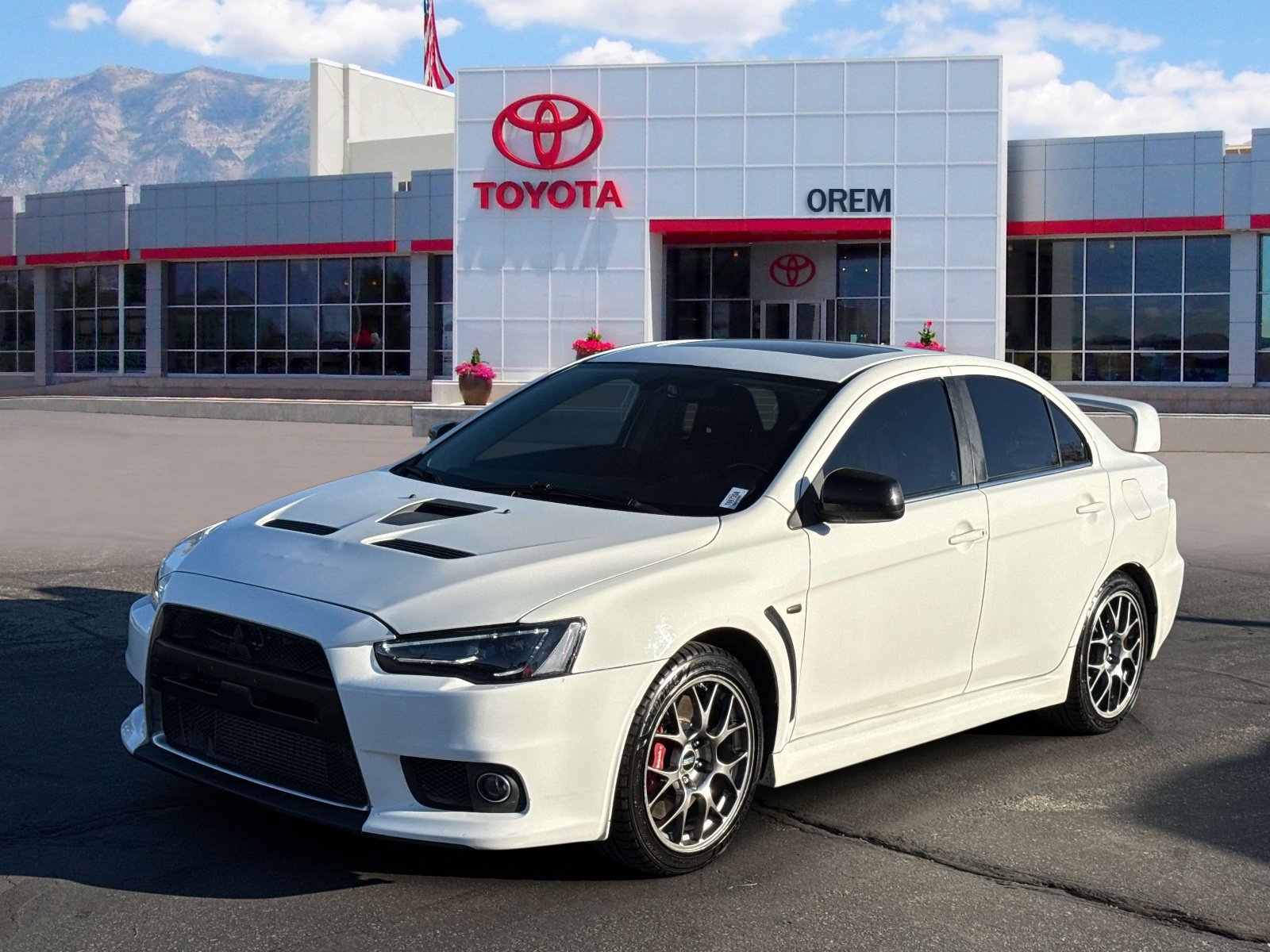 Used 2014 Mitsubishi Lancer Evolution MR AWD/4WD image 3